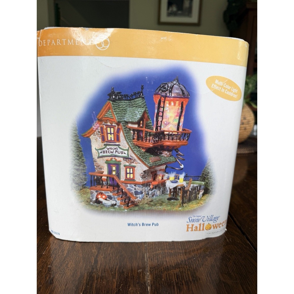 Dept 56 Halloween Snow Village Witches Brew Pub Light Up House 2004 LIGHTS UP!